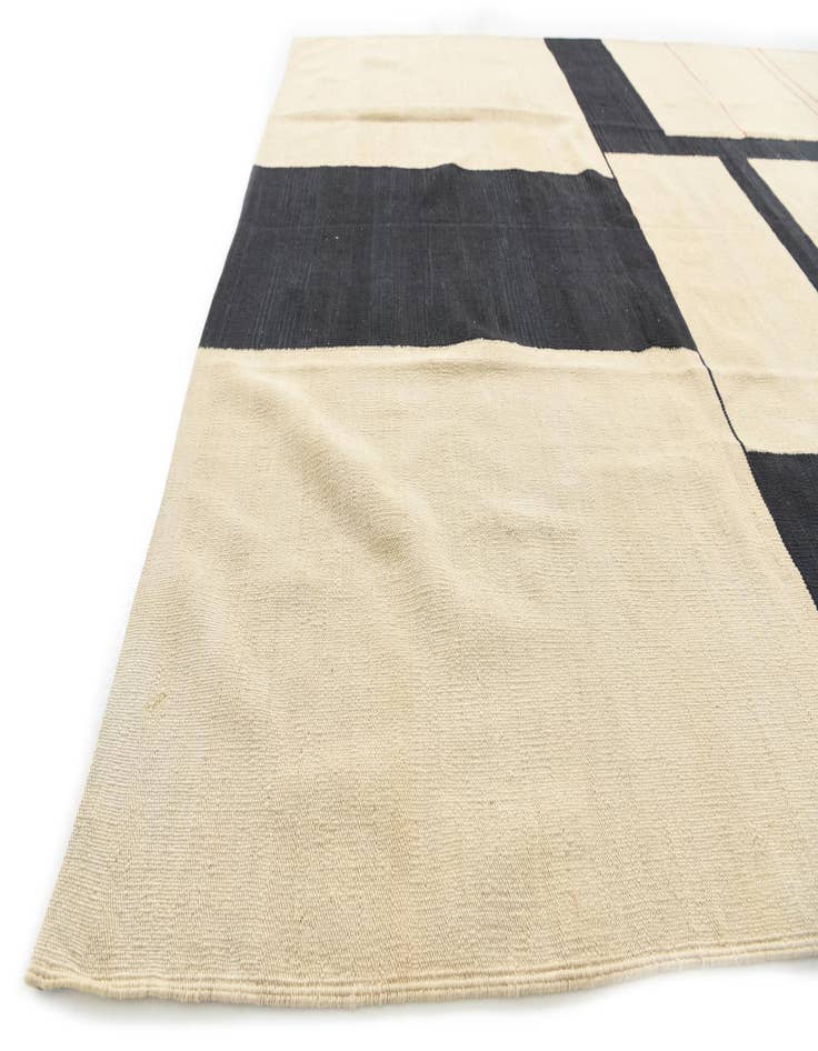 Detail image of  7' x 9' 7  Hand Woven Kilim Modern Wool Rug