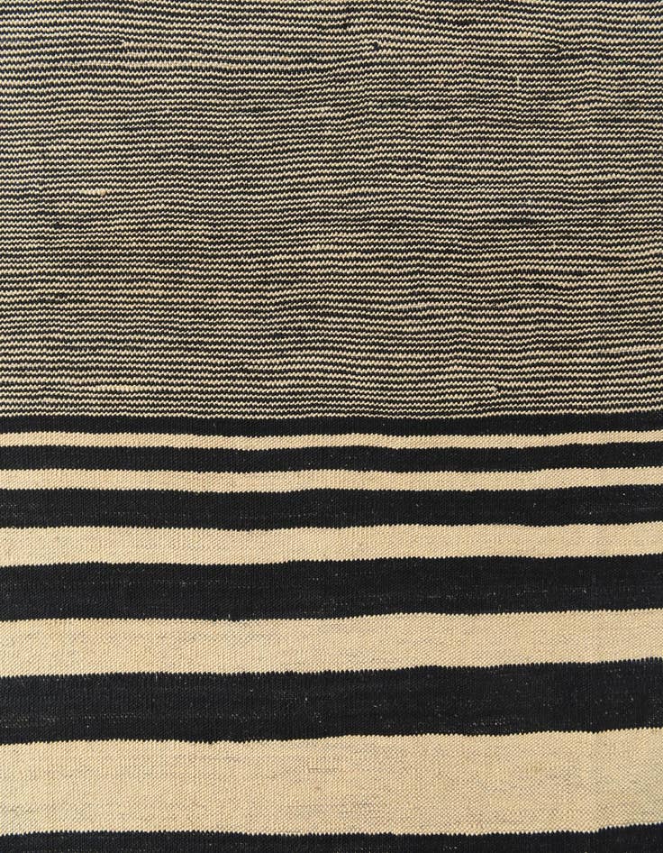 Detail image of  8' 2 x 9' 9  Hand Woven Kilim Modern Wool Rug