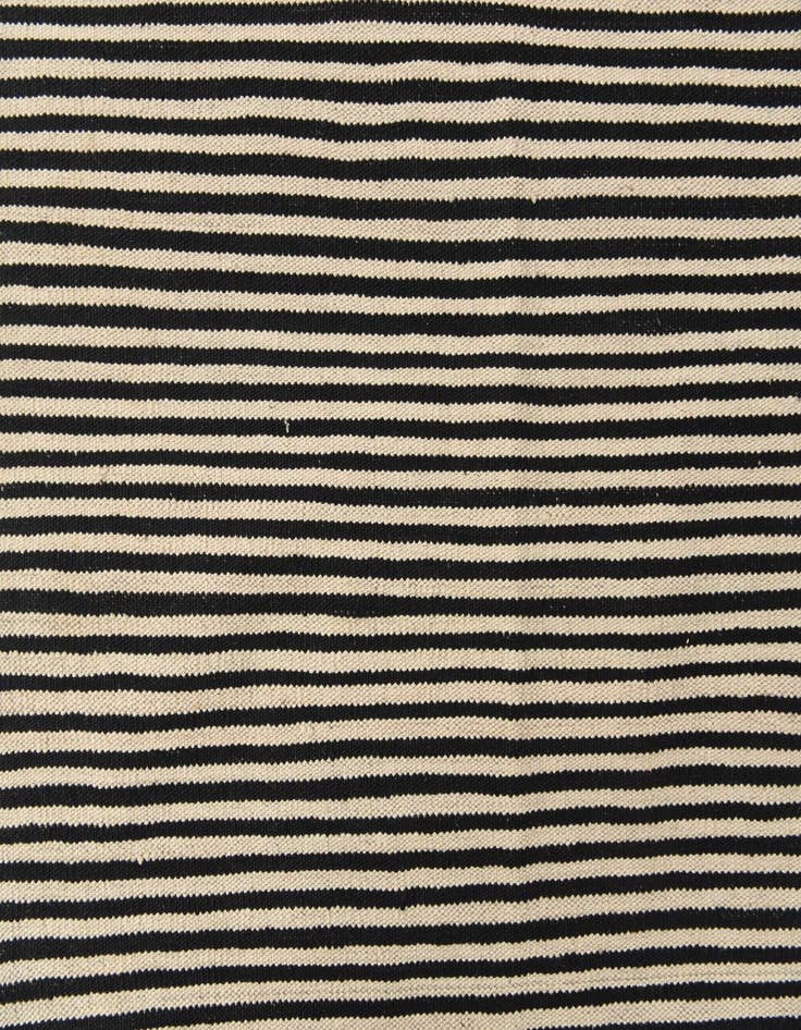 Detail image of  8' 9 x 11' 3  Hand Woven Kilim Modern Wool Rug