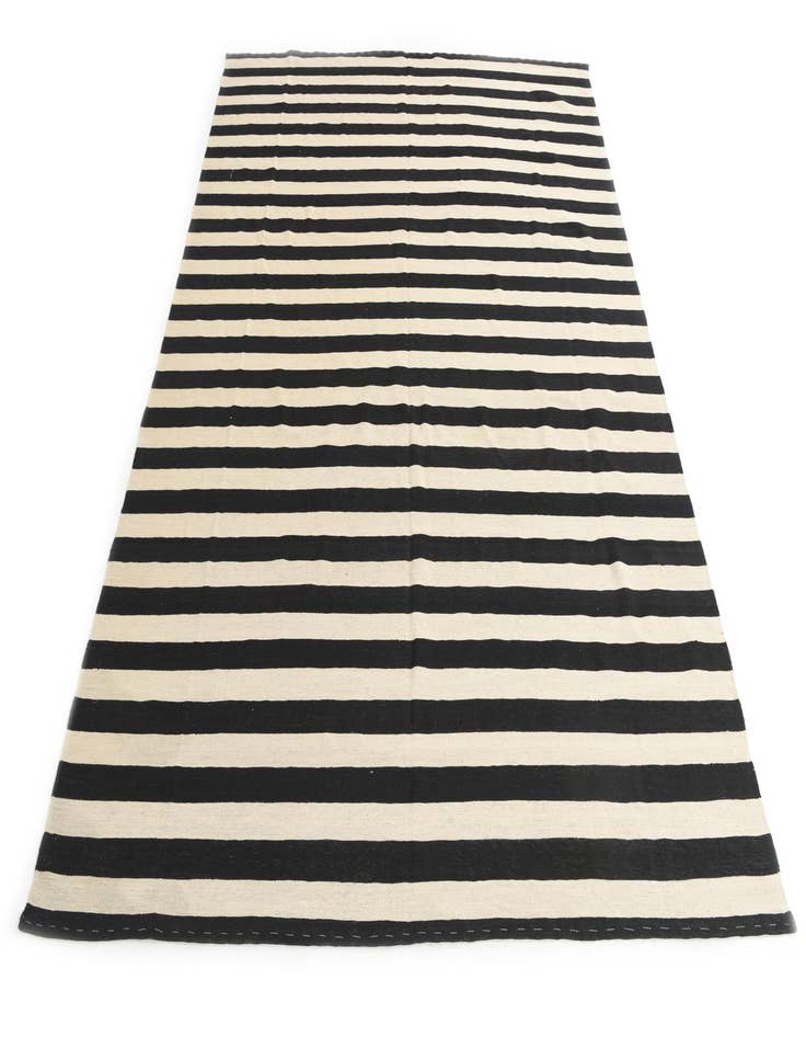 Detail image of  8' 3 x 11' 1  Hand Woven Kilim Modern Wool Rug