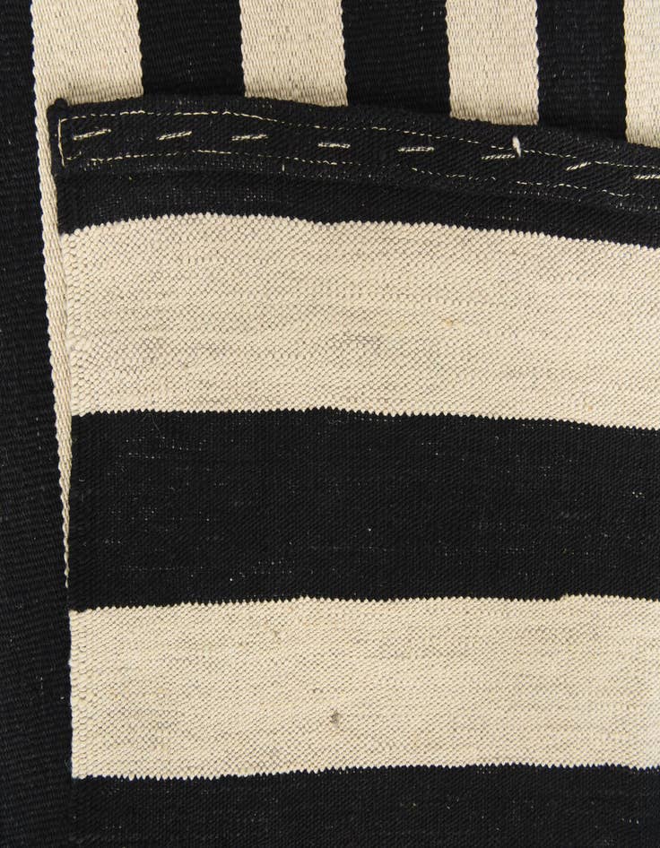 Detail image of  8' 3 x 11' 1  Hand Woven Kilim Modern Wool Rug