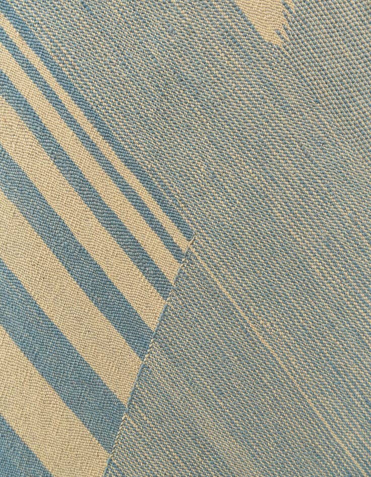 Detail image of  6' 7 x 9' 8  Hand Woven Kilim Modern Wool Rug