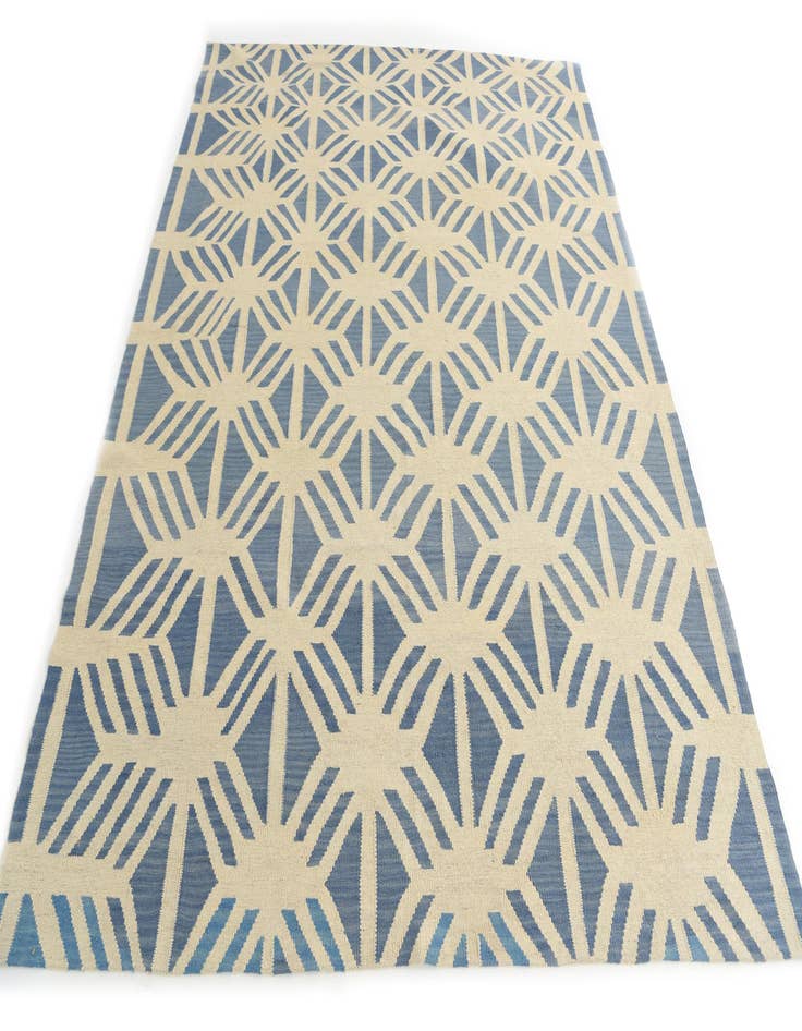 Detail image of  7' 3 x 9' 5  Hand Woven Kilim Modern Wool Rug