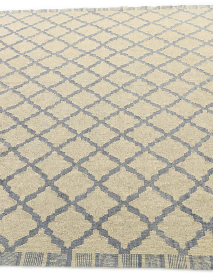 Detail image of  6' 10 x 9' 3  Hand Woven Kilim Modern Wool Rug