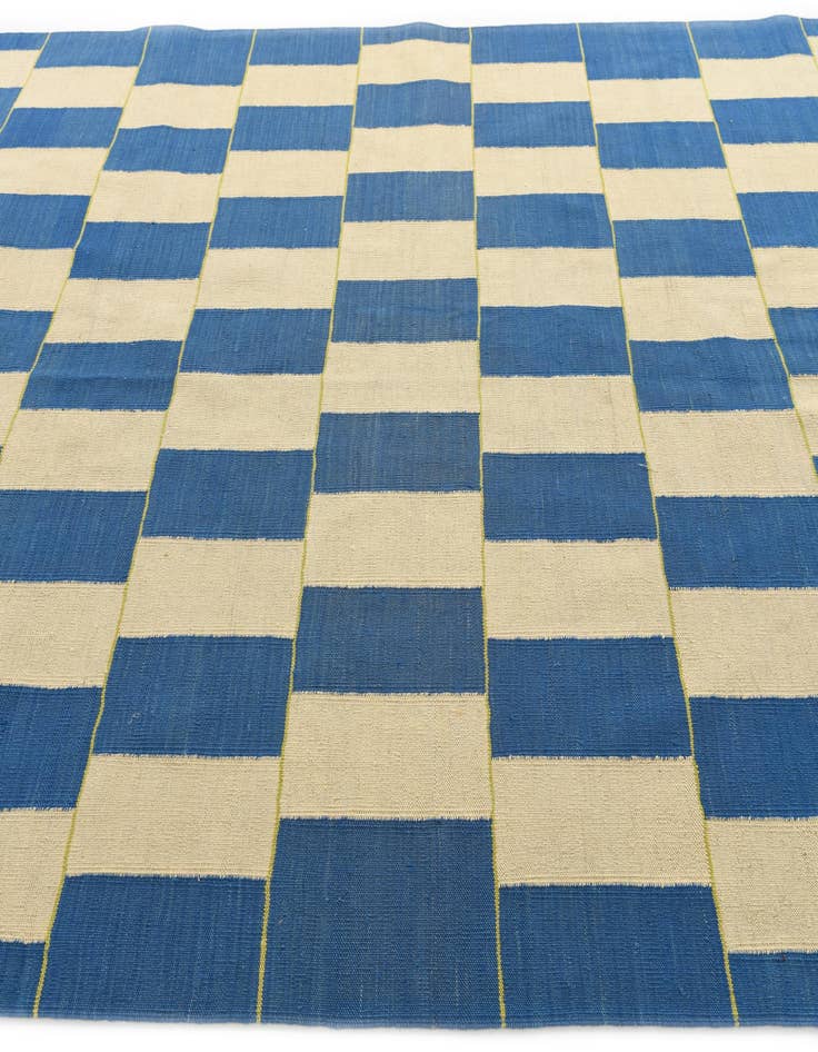 Detail image of  6' 10 x 9' 6  Hand Woven Kilim Modern Wool Rug