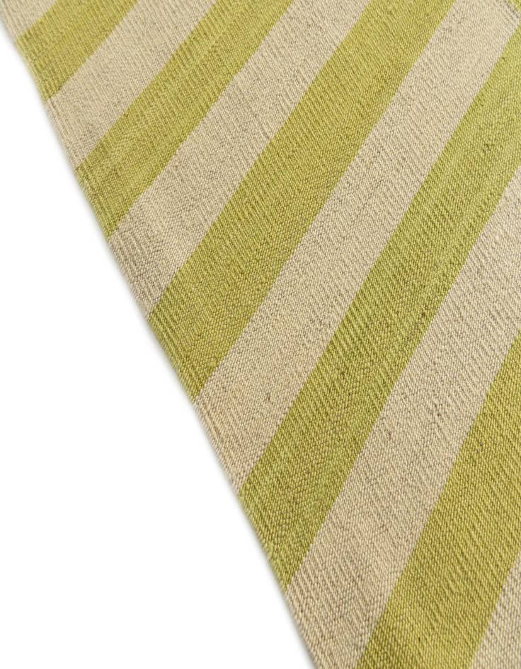 Detail image of  5' 8 x 7' 10  Hand Woven Kilim Modern Wool Rug