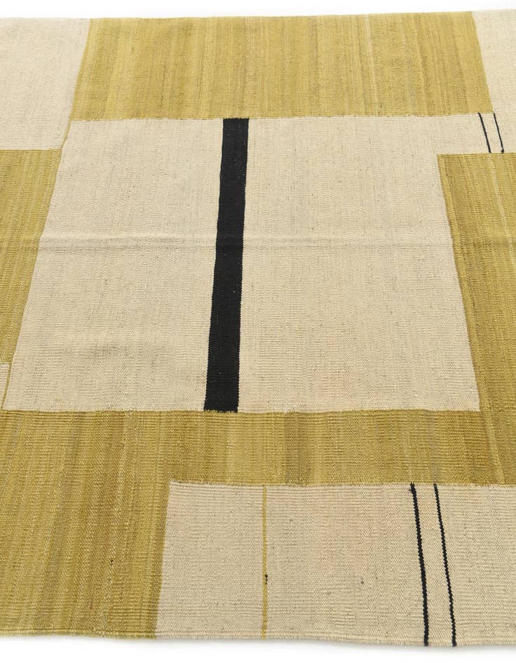 Detail image of  5' 3 x 6' 5  Hand Woven Kilim Modern Wool Rug