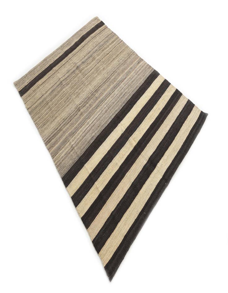 Detail image of  4' 1 x 5' 9  Hand Woven Kilim Modern Wool Rug