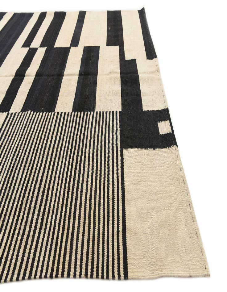 Detail image of  5' 7 x 7' 8  Hand Woven Kilim Modern Wool Rug