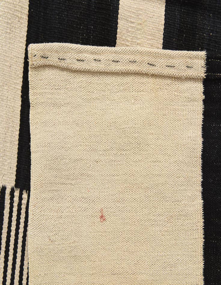 Detail image of  5' 7 x 7' 8  Hand Woven Kilim Modern Wool Rug