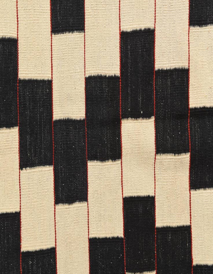 Detail image of  4' 5 x 5' 9  Hand Woven Kilim Modern Wool Rug