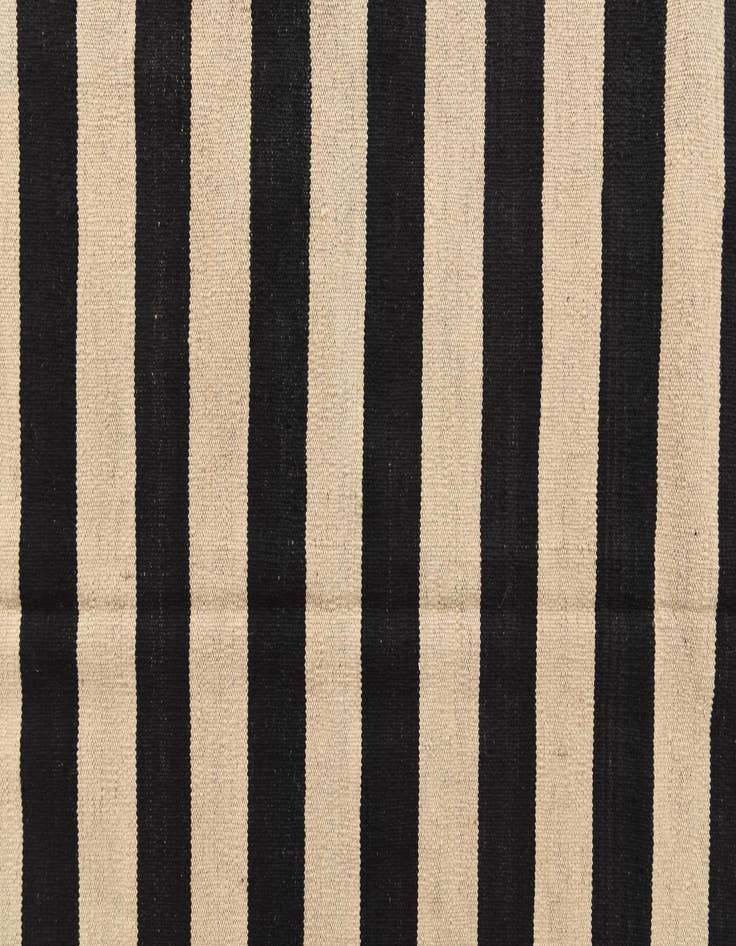 Detail image of  8' 5 x 11' 3  Hand Woven Kilim Modern Wool Rug