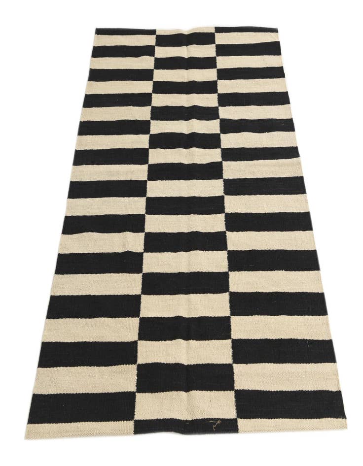 Detail image of  2' 7 x 4' 7  Hand Woven Kilim Modern Wool Rug