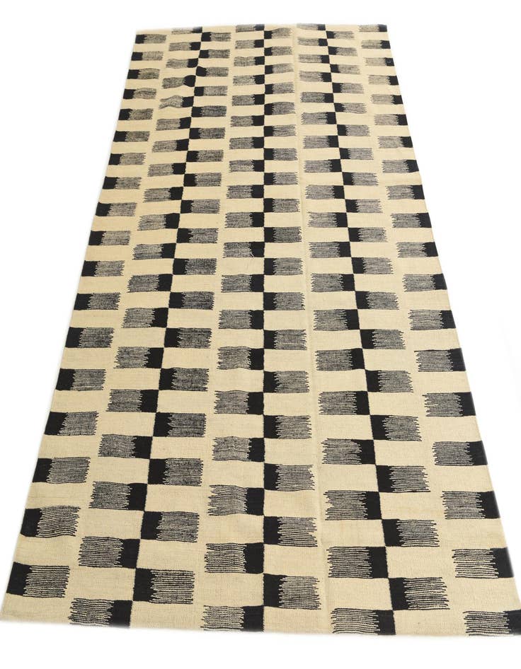 Detail image of  5' 10 x 7' 10  Hand Woven Kilim Modern Wool Rug