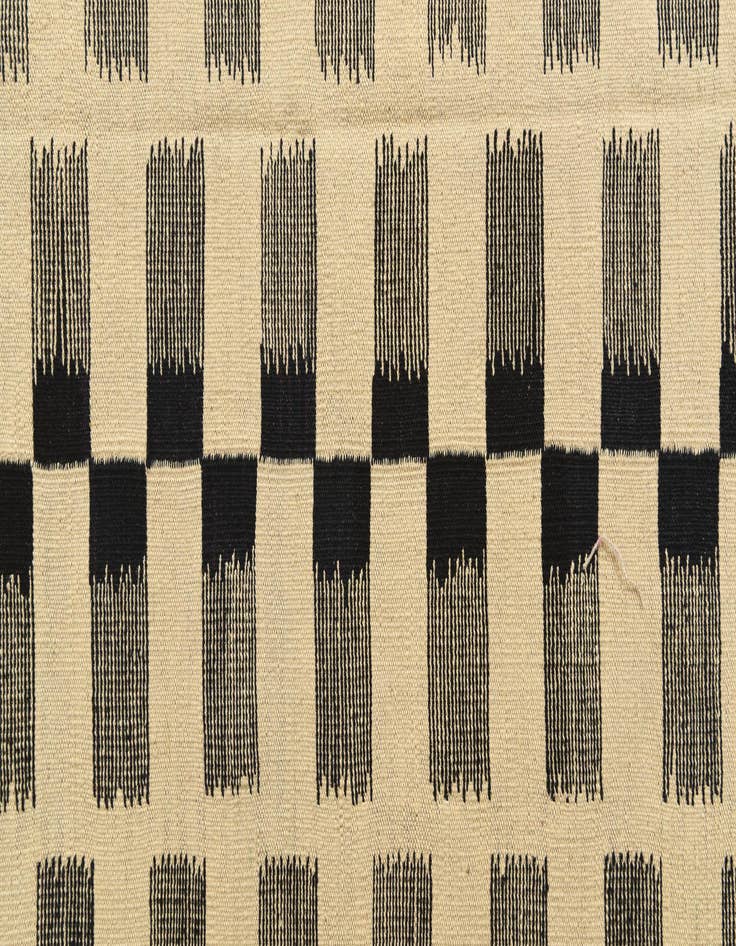 Detail image of  5' 10 x 7' 10  Hand Woven Kilim Modern Wool Rug