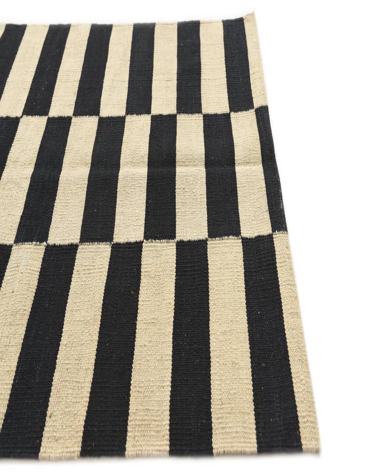 Detail image of  2' 7 x 3' 9  Hand Woven Kilim Modern Wool Rug