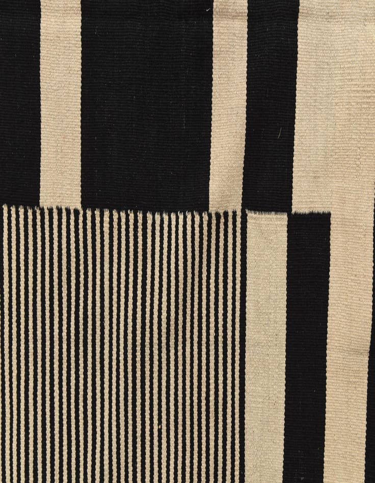 Detail image of  5' 7 x 10' 6  Hand Woven Kilim Modern Wool Rug