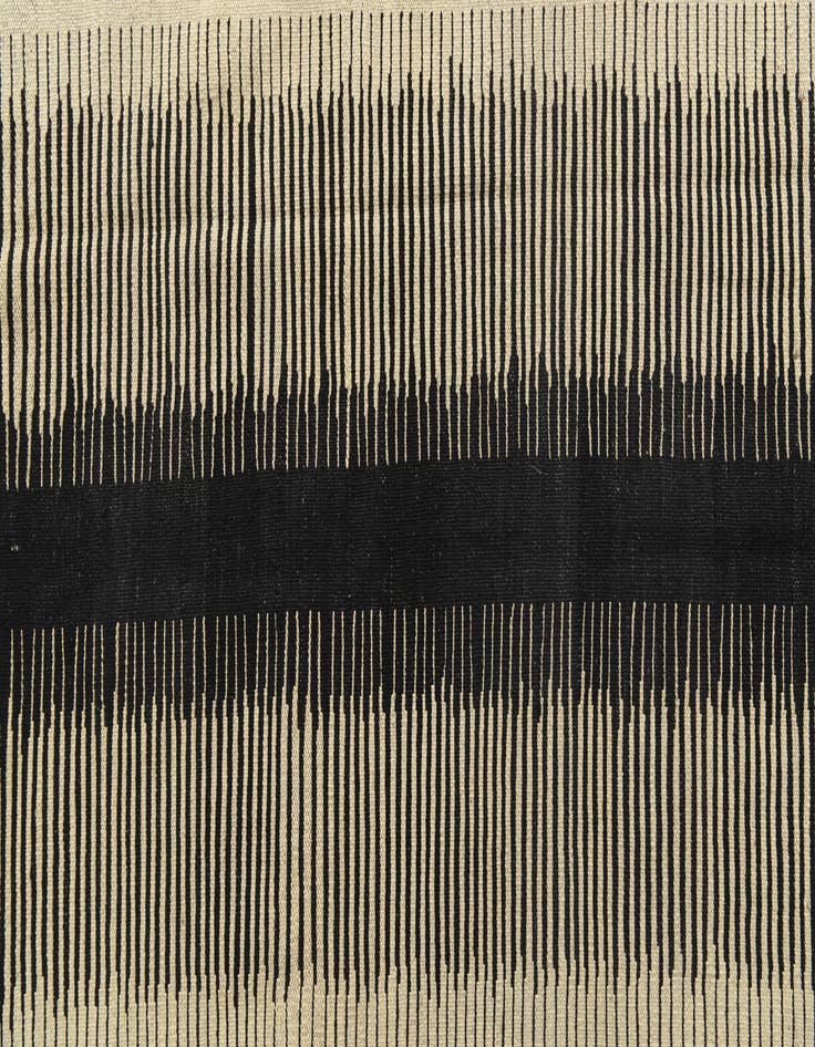 Detail image of  5' 9 x 7' 8  Hand Woven Kilim Modern Wool Rug