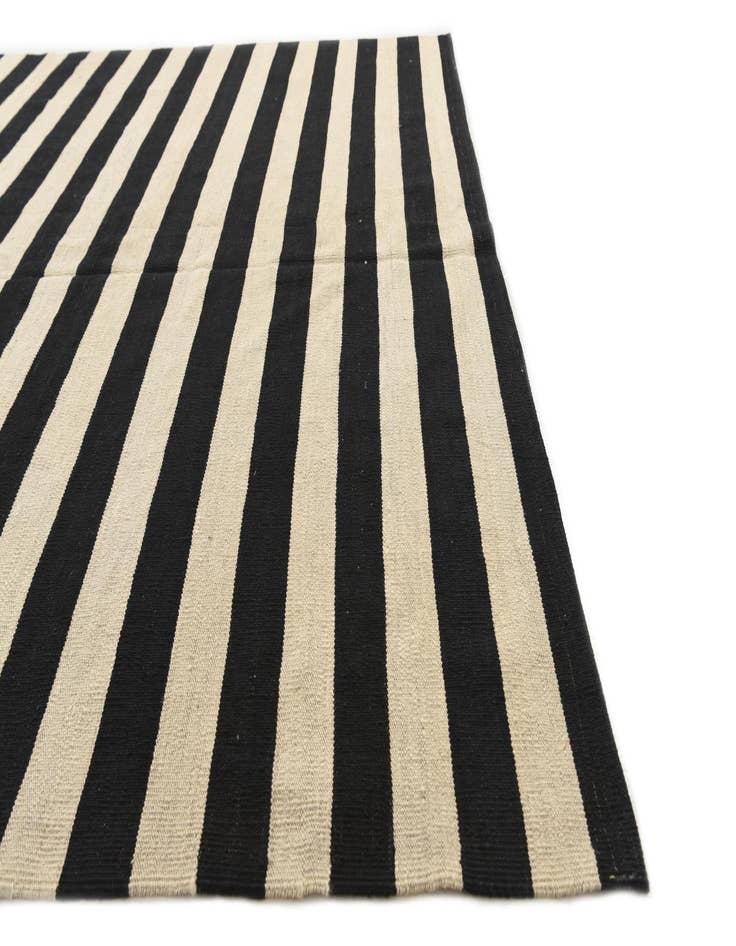 Detail image of  6' 8 x 9' 9  Hand Woven Kilim Modern Wool Rug