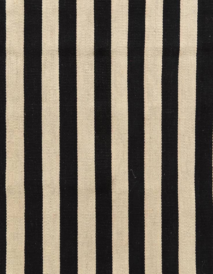 Detail image of  8' x 11' 1  Hand Woven Kilim Modern Wool Rug