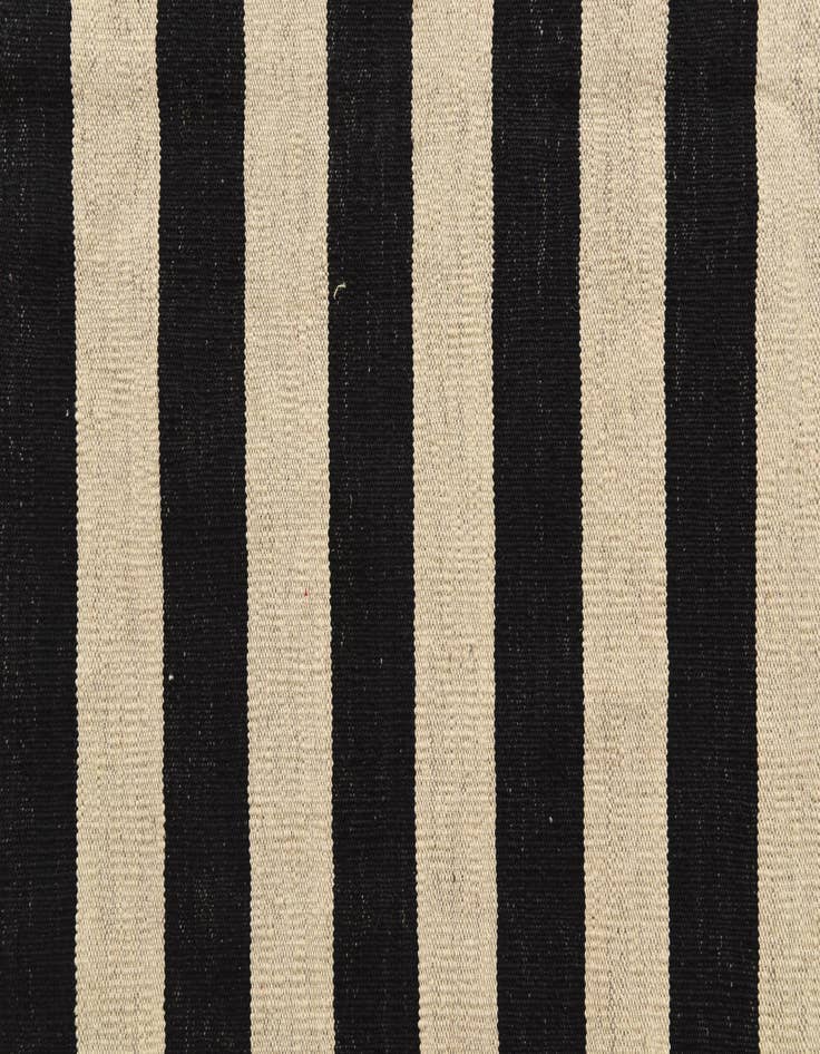 Detail image of  6' 9 x 9' 10  Hand Woven Kilim Modern Wool Rug