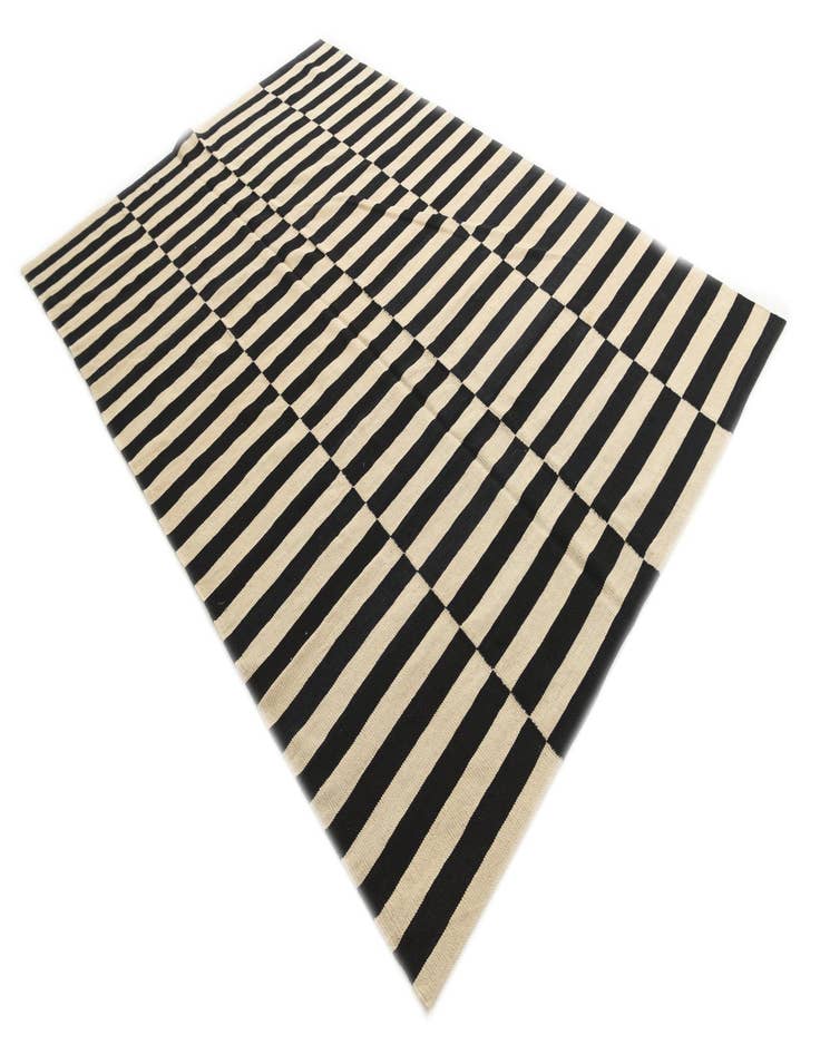 Detail image of  6' 6 x 9' 7  Hand Woven Kilim Modern Wool Rug