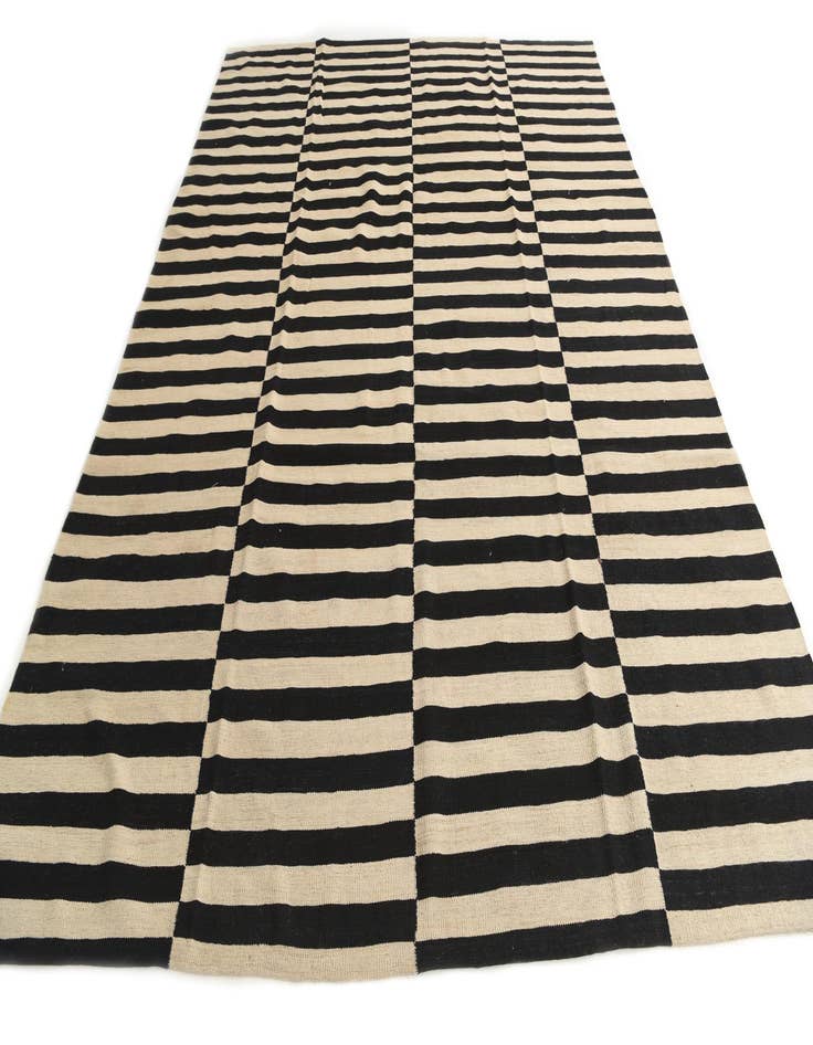 Detail image of  8' 7 x 11' 4  Hand Woven Kilim Modern Wool Rug