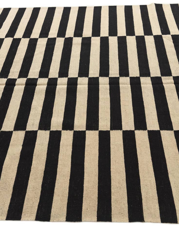 Detail image of  6' 9 x 10'  Hand Woven Kilim Modern Wool Rug