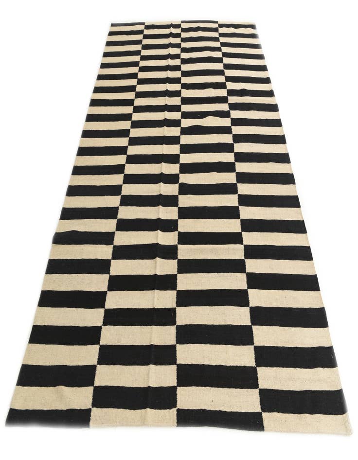 Detail image of  5' 6 x 8' 7  Hand Woven Kilim Modern Wool Rug