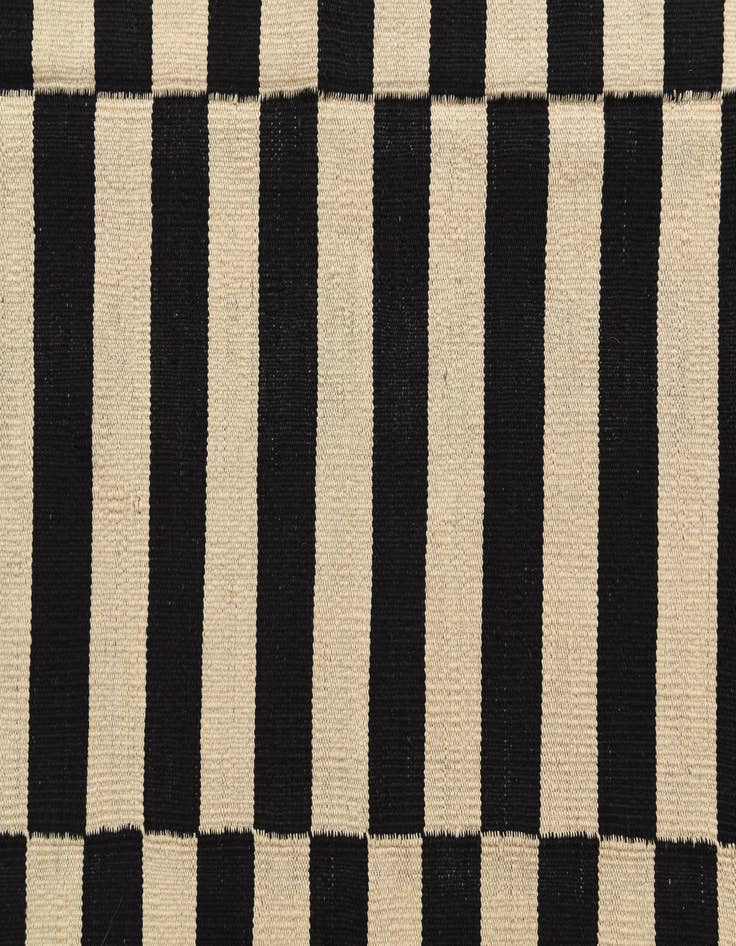 Detail image of  5' 9 x 8'  Hand Woven Kilim Modern Wool Rug