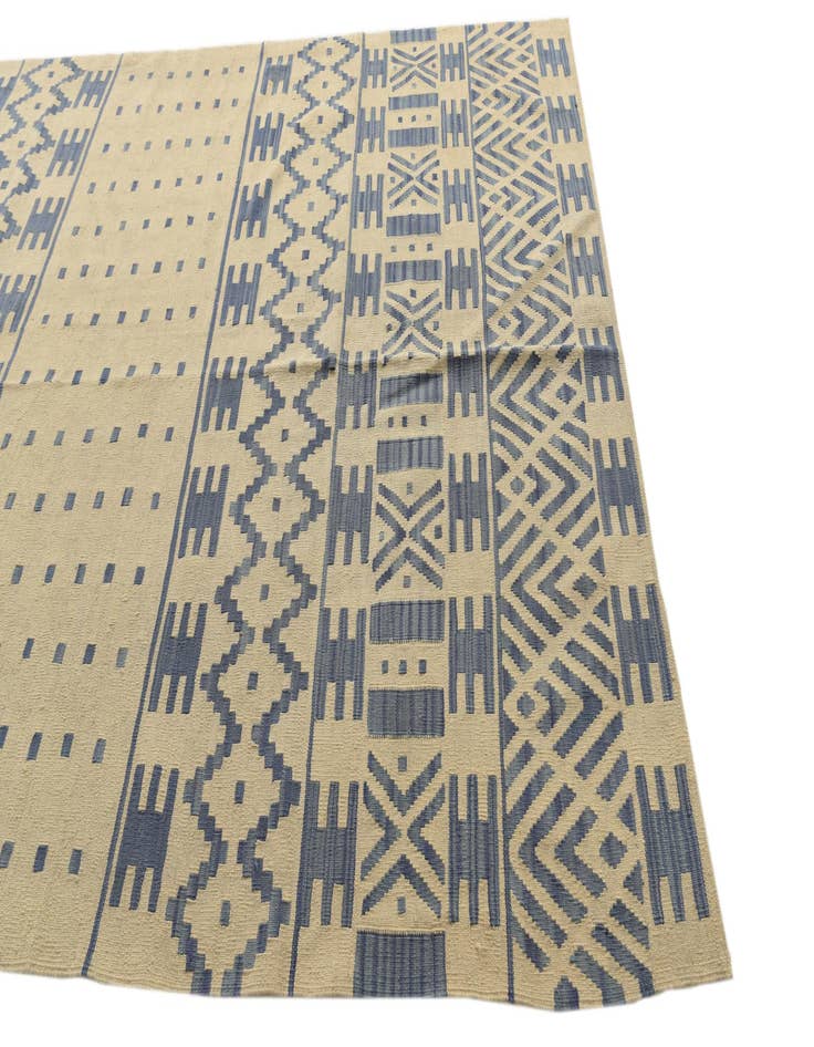 Detail image of  6' 8 x 9' 9  Hand Woven Kilim Modern Wool Rug