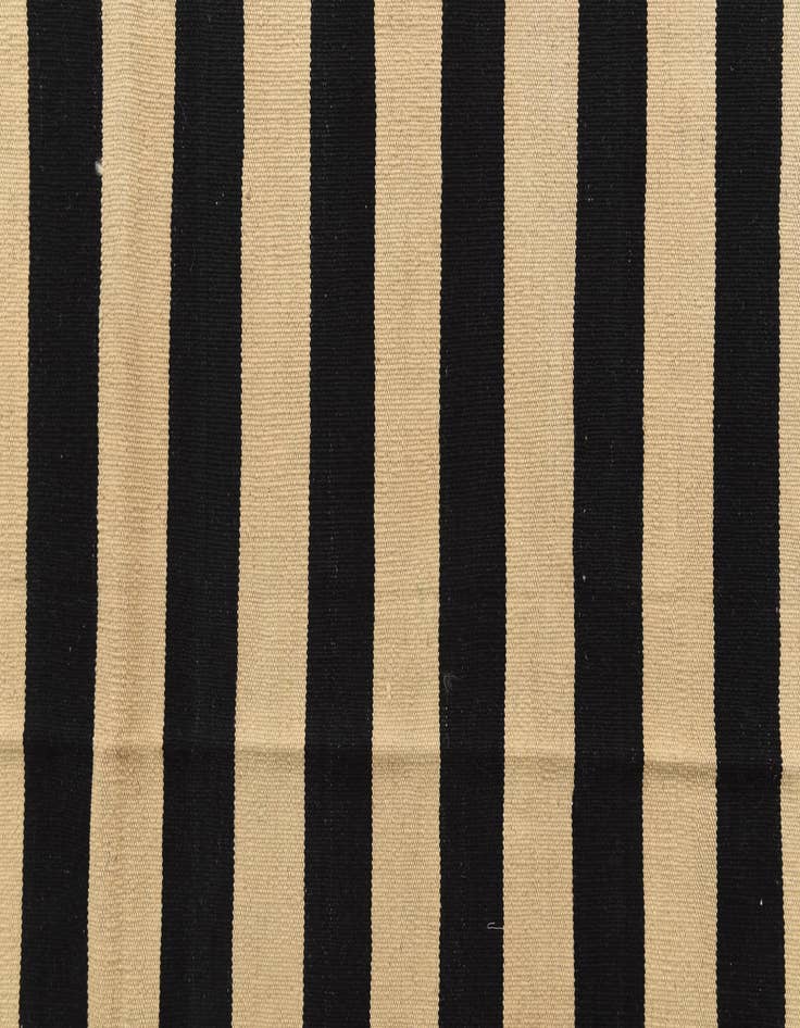 Detail image of  6' 10 x 9' 8  Hand Woven Kilim Modern Wool Rug