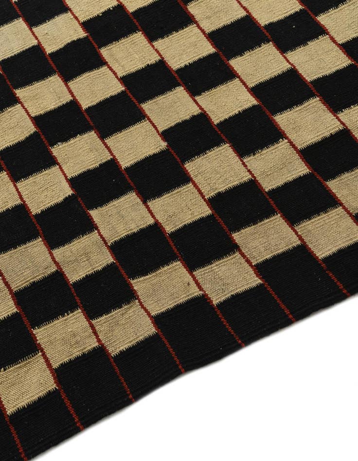Detail image of  5' 2 x 6'  Hand Woven Kilim Modern Wool Rug