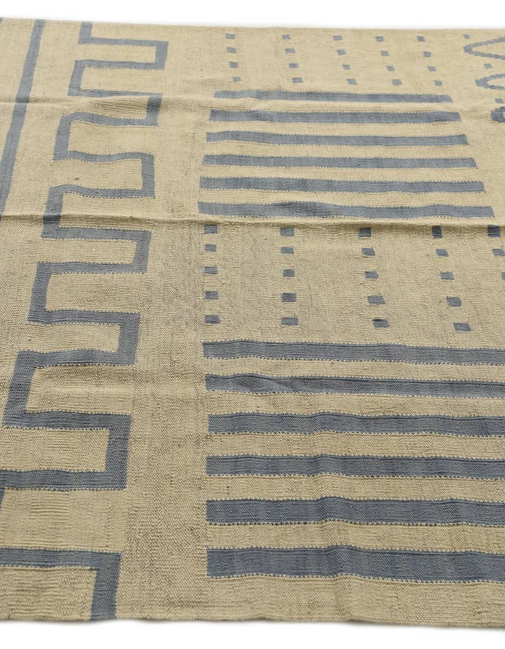 Detail image of  5' x 6' 7  Hand Woven Kilim Modern Wool Rug