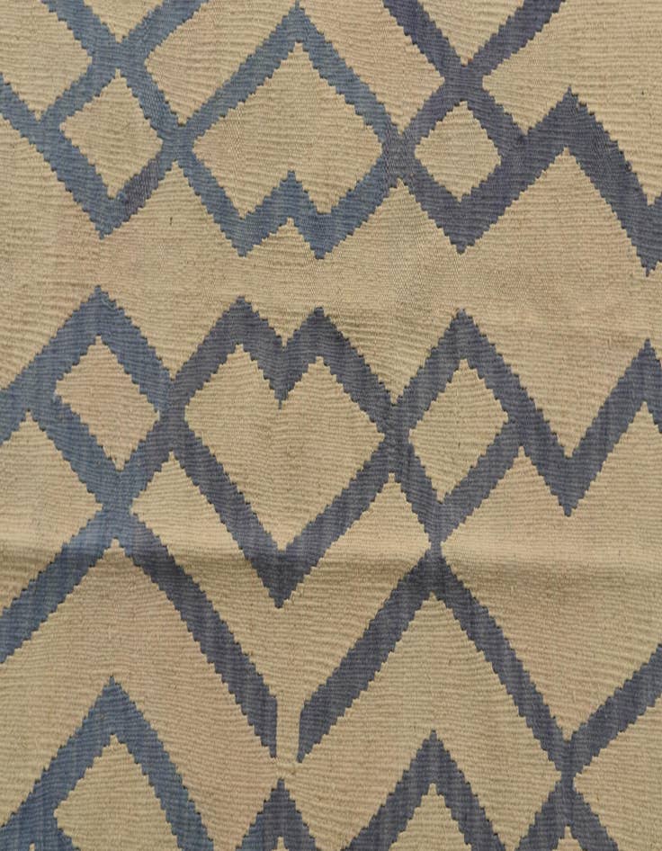 Detail image of  6' x 8'  Hand Woven Kilim Modern Wool Rug