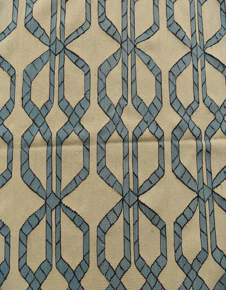 Detail image of  6' 9 x 9' 7  Hand Woven Kilim Modern Wool Rug
