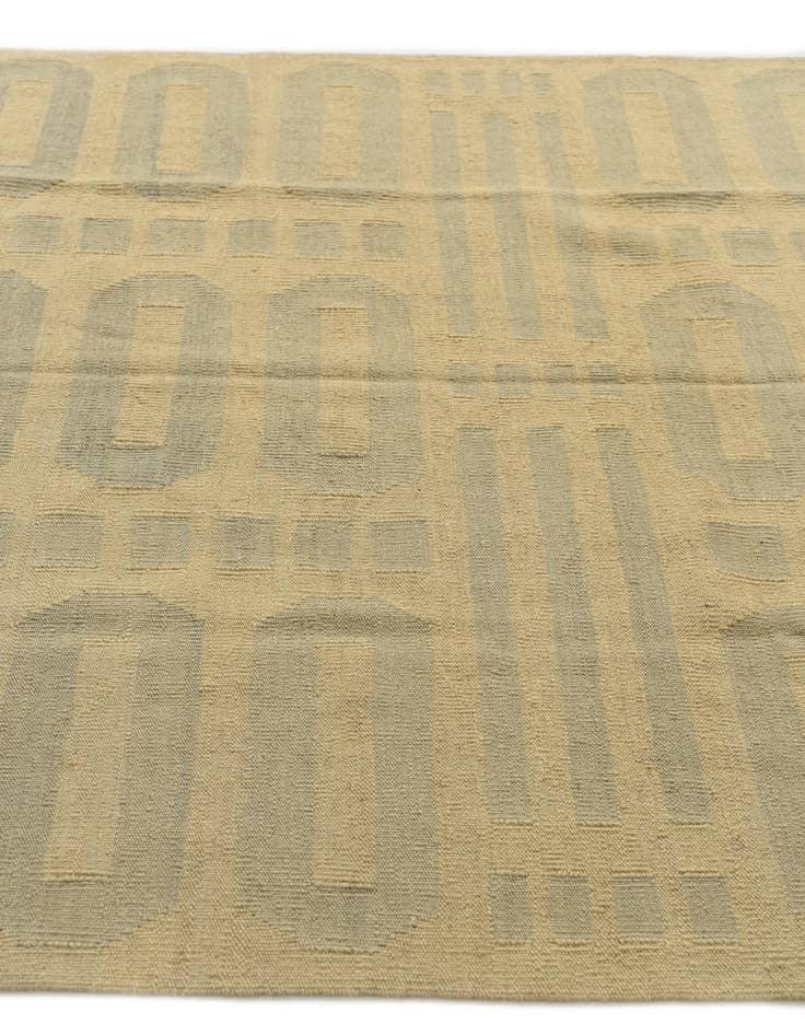 Detail image of  4' 10 x 6' 7  Hand Woven Kilim Modern Wool Rug