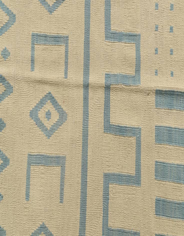 Detail image of  5' 2 x 6' 5  Hand Woven Kilim Modern Wool Rug