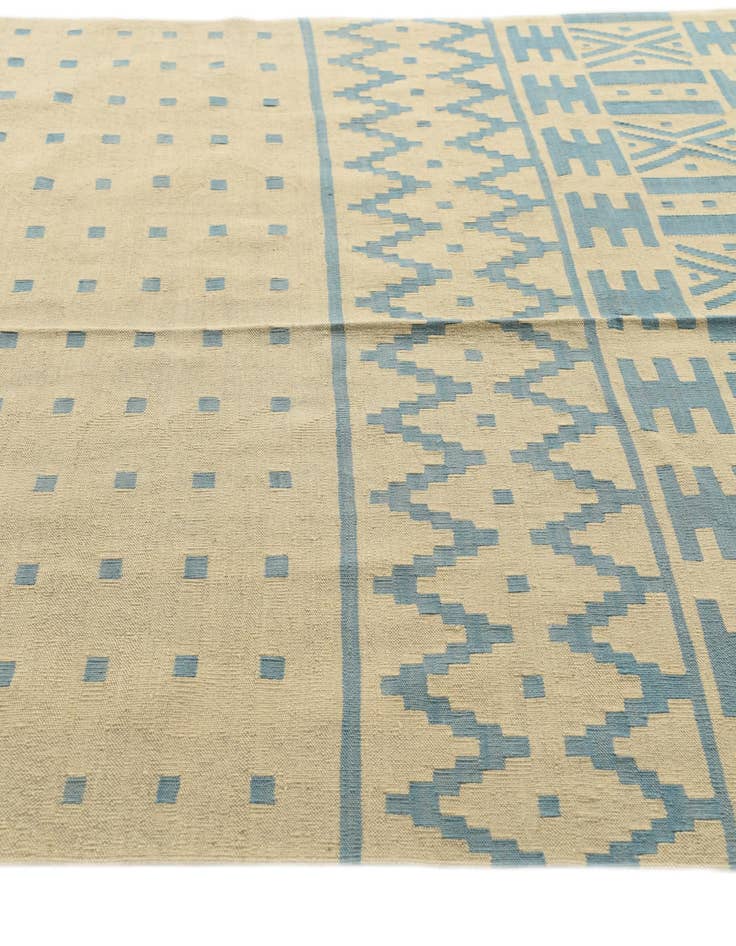 Detail image of  6' 5 x 9' 5  Hand Woven Kilim Modern Wool Rug