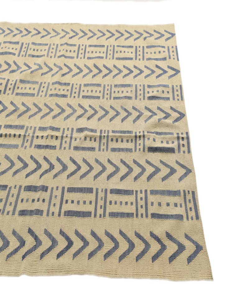 Detail image of  6' 2 x 7' 8  Hand Woven Kilim Modern Wool Rug