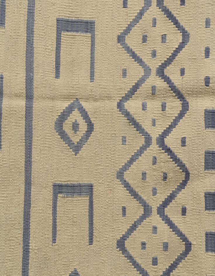 Detail image of  5' 1 x 6' 2  Hand Woven Kilim Modern Wool Rug