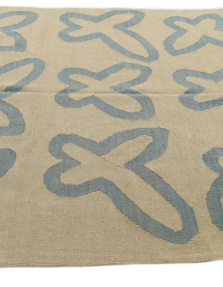 Detail image of  4' 10 x 6' 8  Hand Woven Kilim Modern Wool Rug
