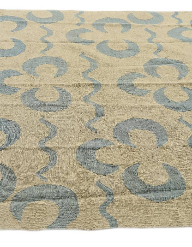 Detail image of  5' 2 x 6' 5  Hand Woven Kilim Modern Wool Rug