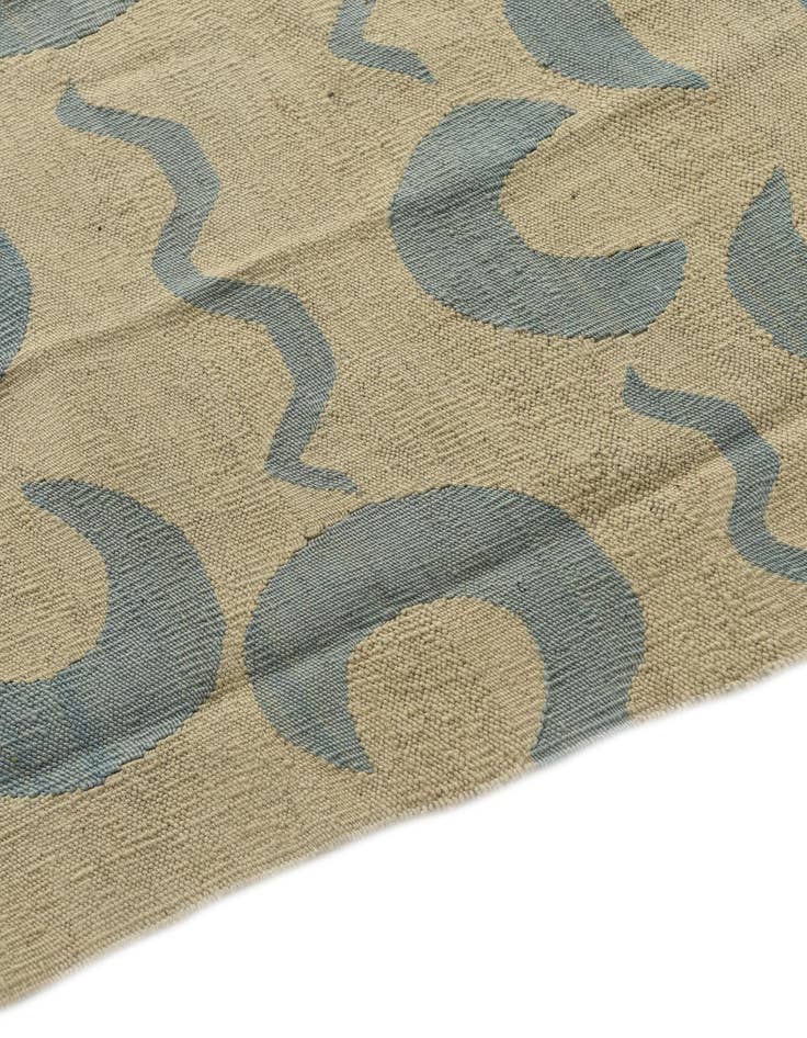 Detail image of  5' 2 x 6' 5  Hand Woven Kilim Modern Wool Rug