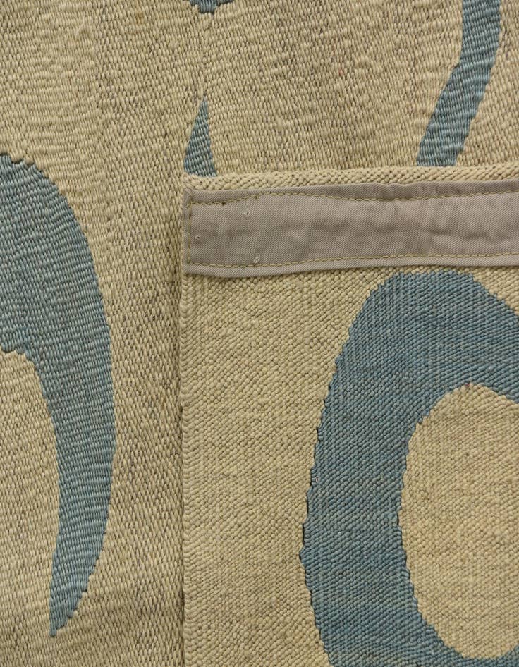 Detail image of  5' 2 x 6' 5  Hand Woven Kilim Modern Wool Rug