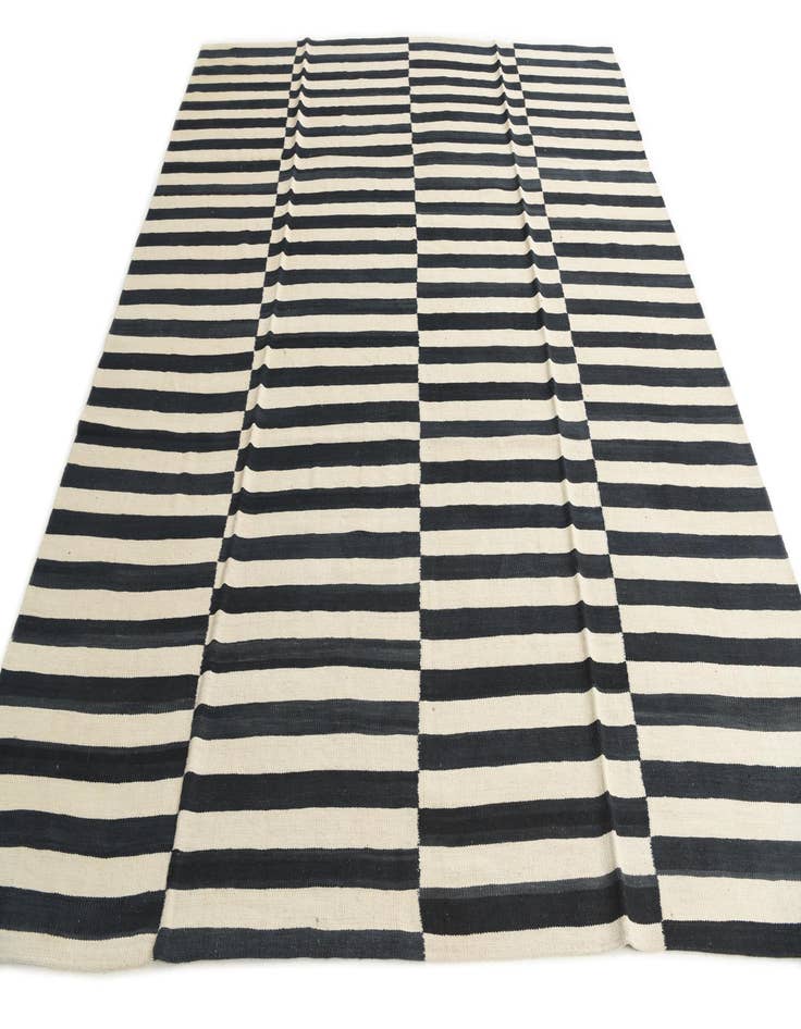 Detail image of  8' 3 x 9' 10  Hand Woven Kilim Modern Wool Rug