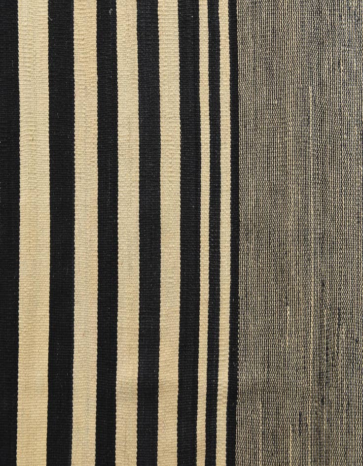 Detail image of  8' 2 x 9' 8  Hand Woven Kilim Modern Wool Rug