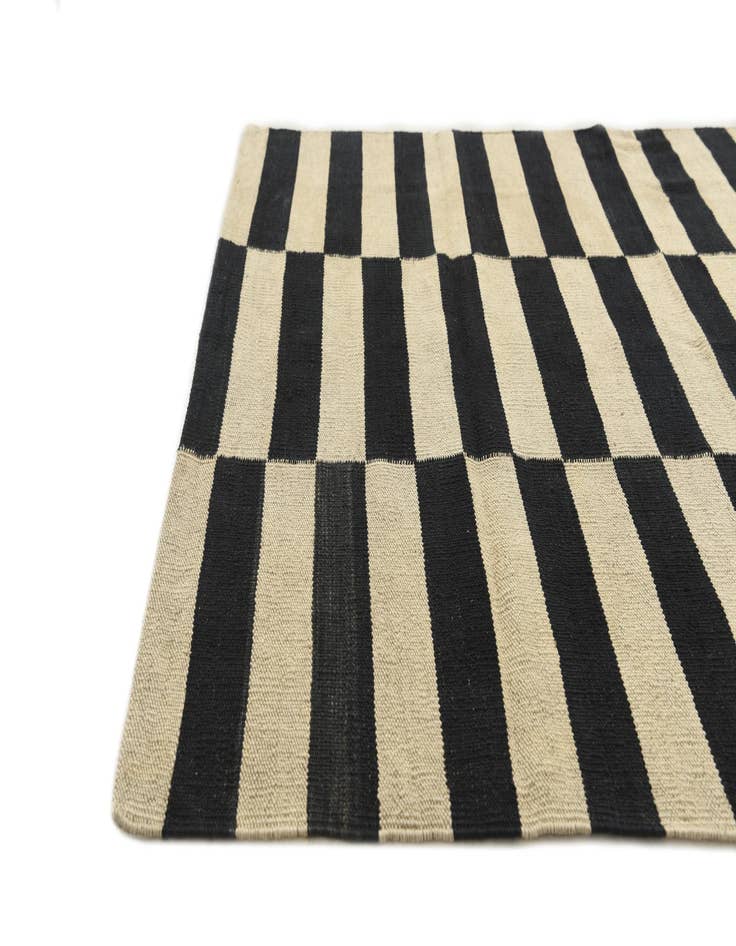 Detail image of  3' 5 x 4' 10  Hand Woven Kilim Modern Wool Rug