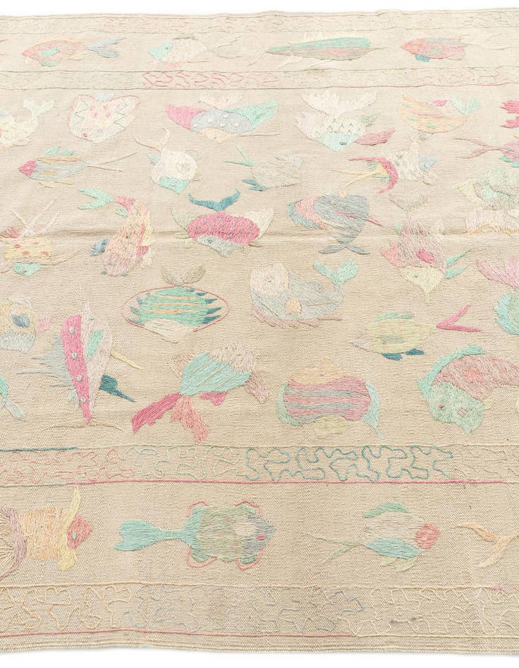 Detail image of  5' 5 x 7' 7  Hand Woven Kilim Suzani Wool Rug