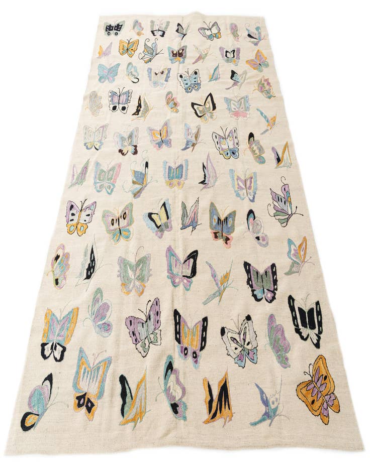 Detail image of  5' 9 x 7' 9  Hand Woven Kilim Suzani Wool Rug